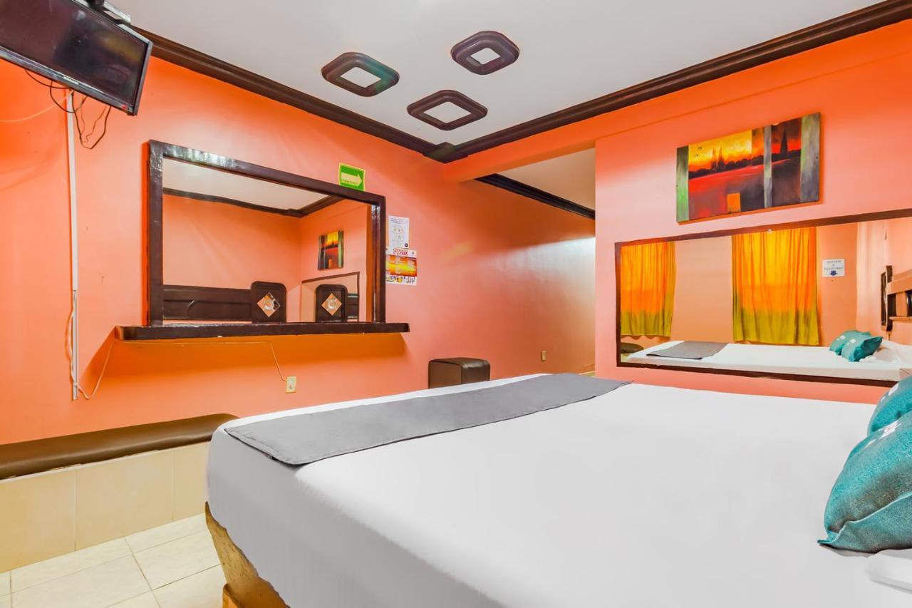 Ayenda Paleis Otel Santa Cruz Tecamac Dış mekan fotoğraf